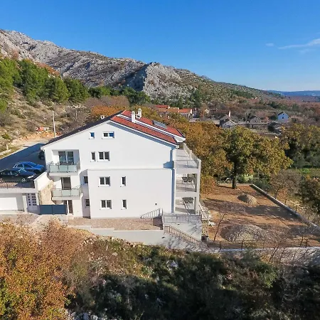 Appartement Paulo Starigrad Paklenica