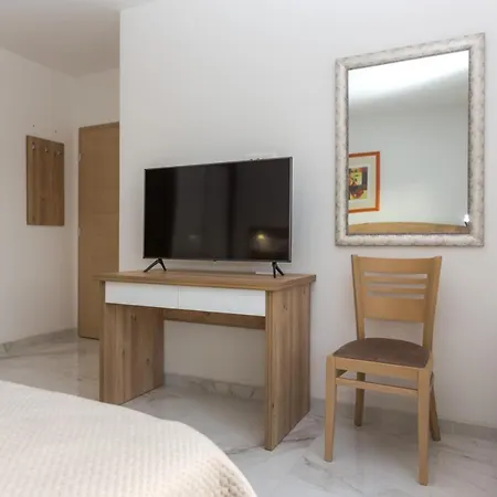 Apartament Paulo *